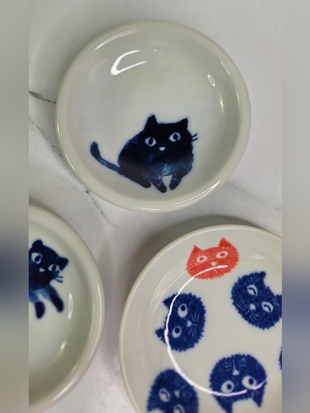 Ceramic Cat Motif Sauce Dishes - White & Blue - 3 Piece Lot 3.75"- 4" - Picture 6 of 15